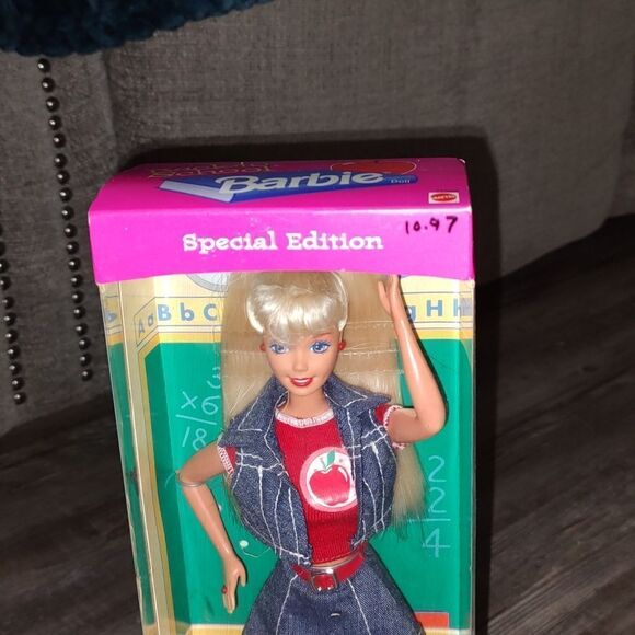 Vintage  Back to School Special Edition Barbie  1995  NIB - Picture 3 of 7